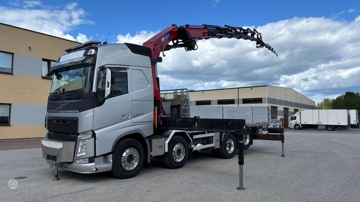 Volvo FH540, с краном