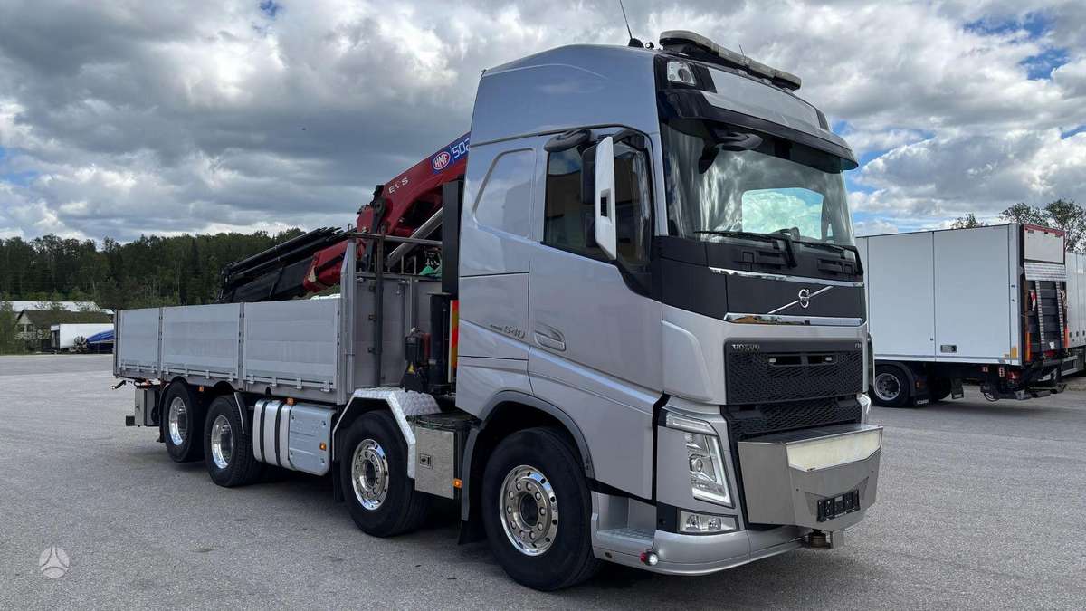 Volvo FH540, с краном