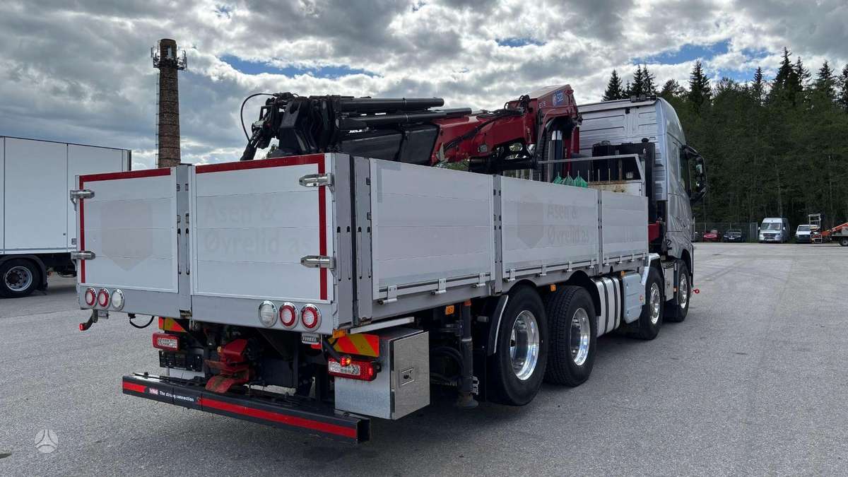 Volvo FH540, с краном
