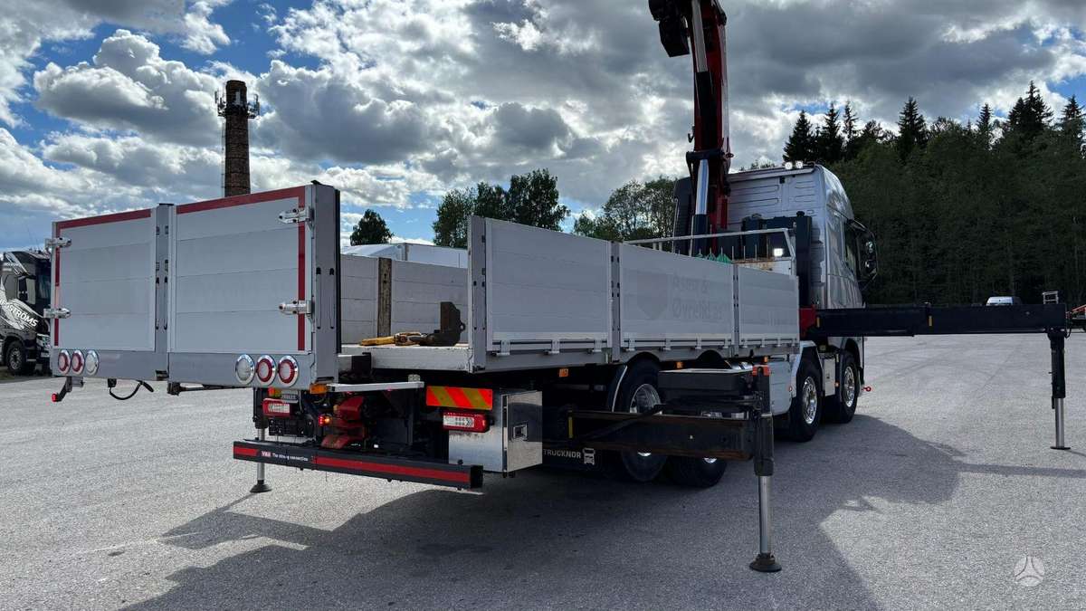Volvo FH540, с краном