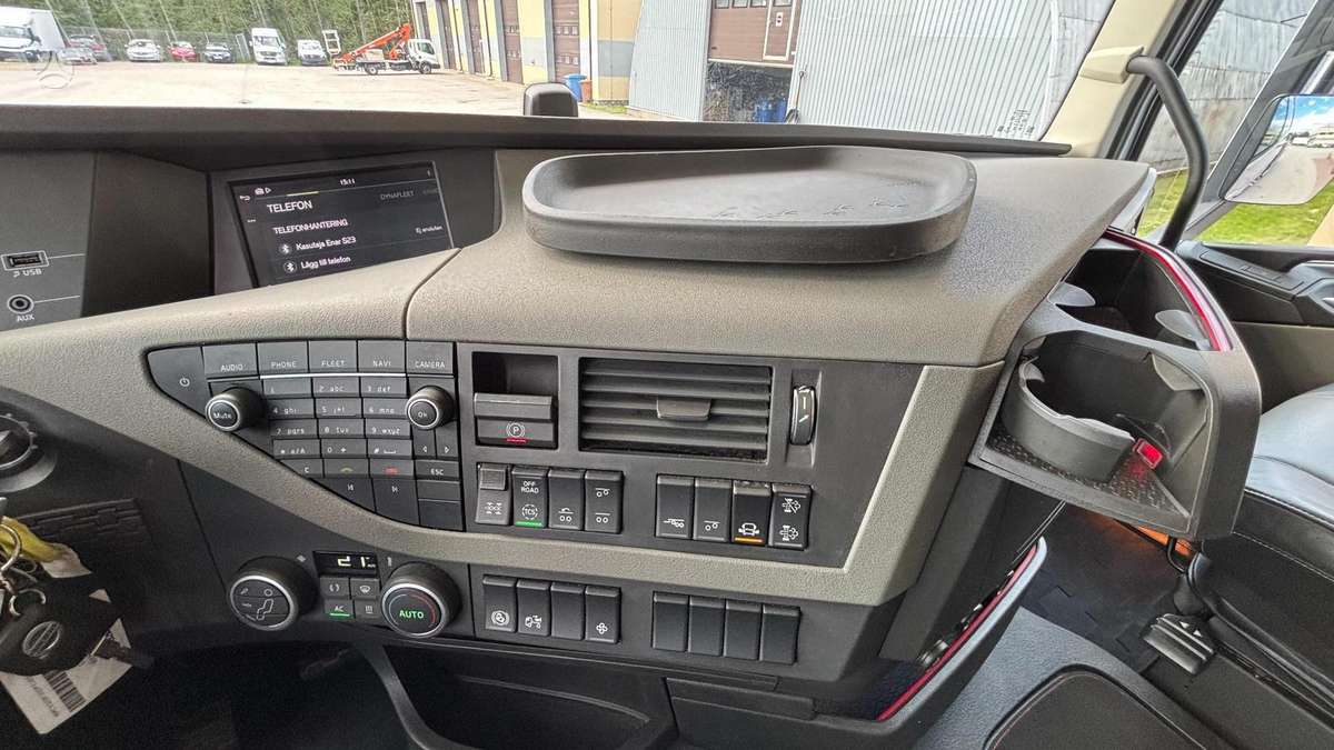 Volvo FH540, с краном