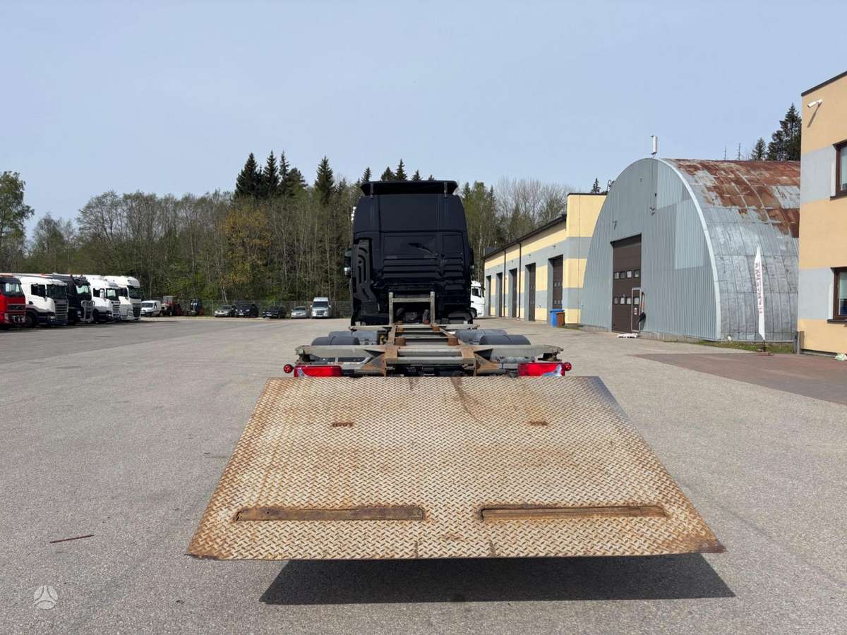 MAN TGX 26.560, шасси