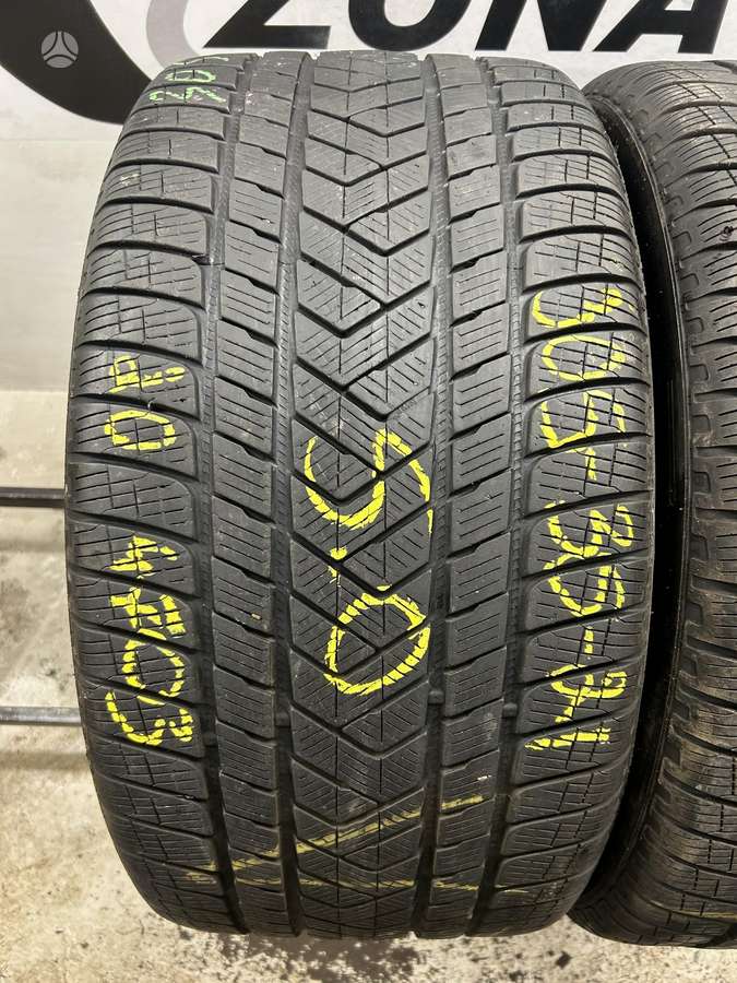 Pirelli Scorpion Winter NO, winter 305/35 R21