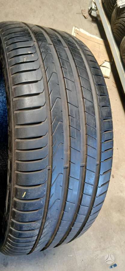 Pirelli, summer 245/45 R18