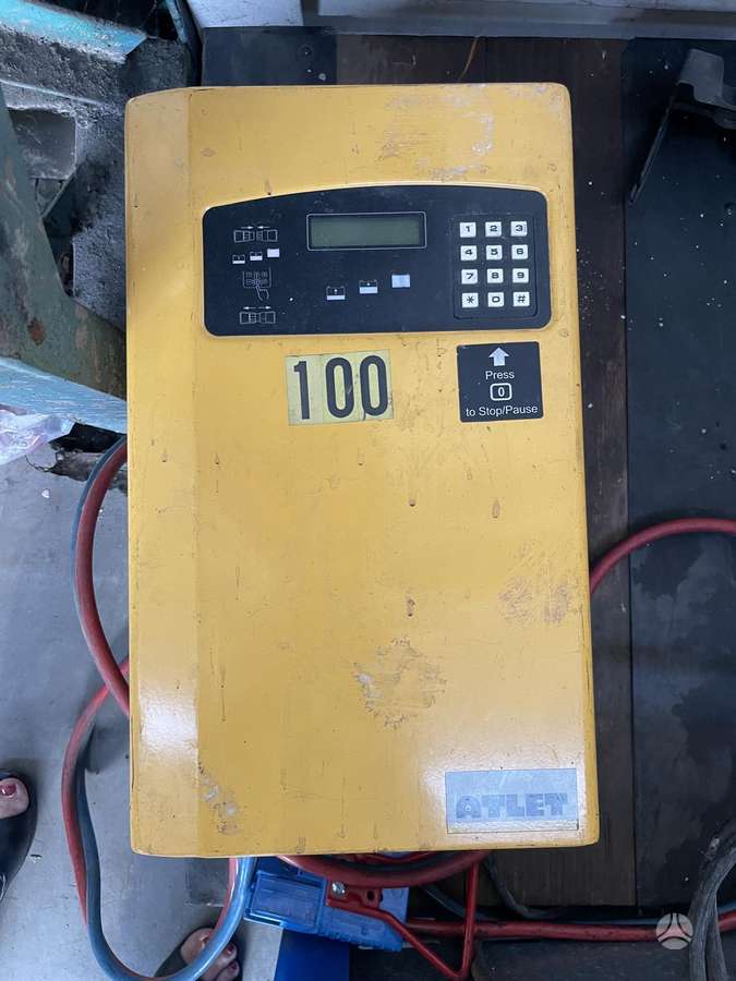 Atlet ET-20L, šakiniai krautuvai