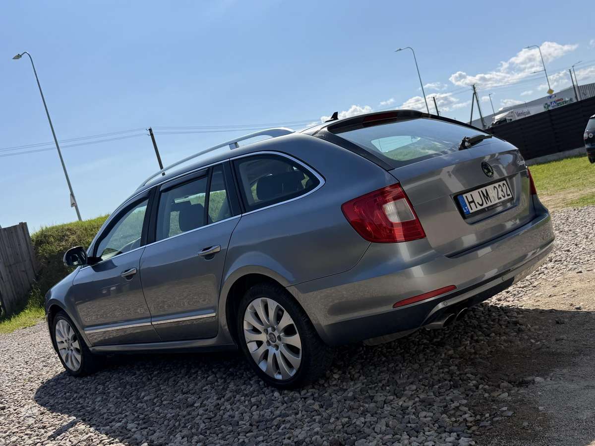 Skoda Superb, 2.0 l., universalas