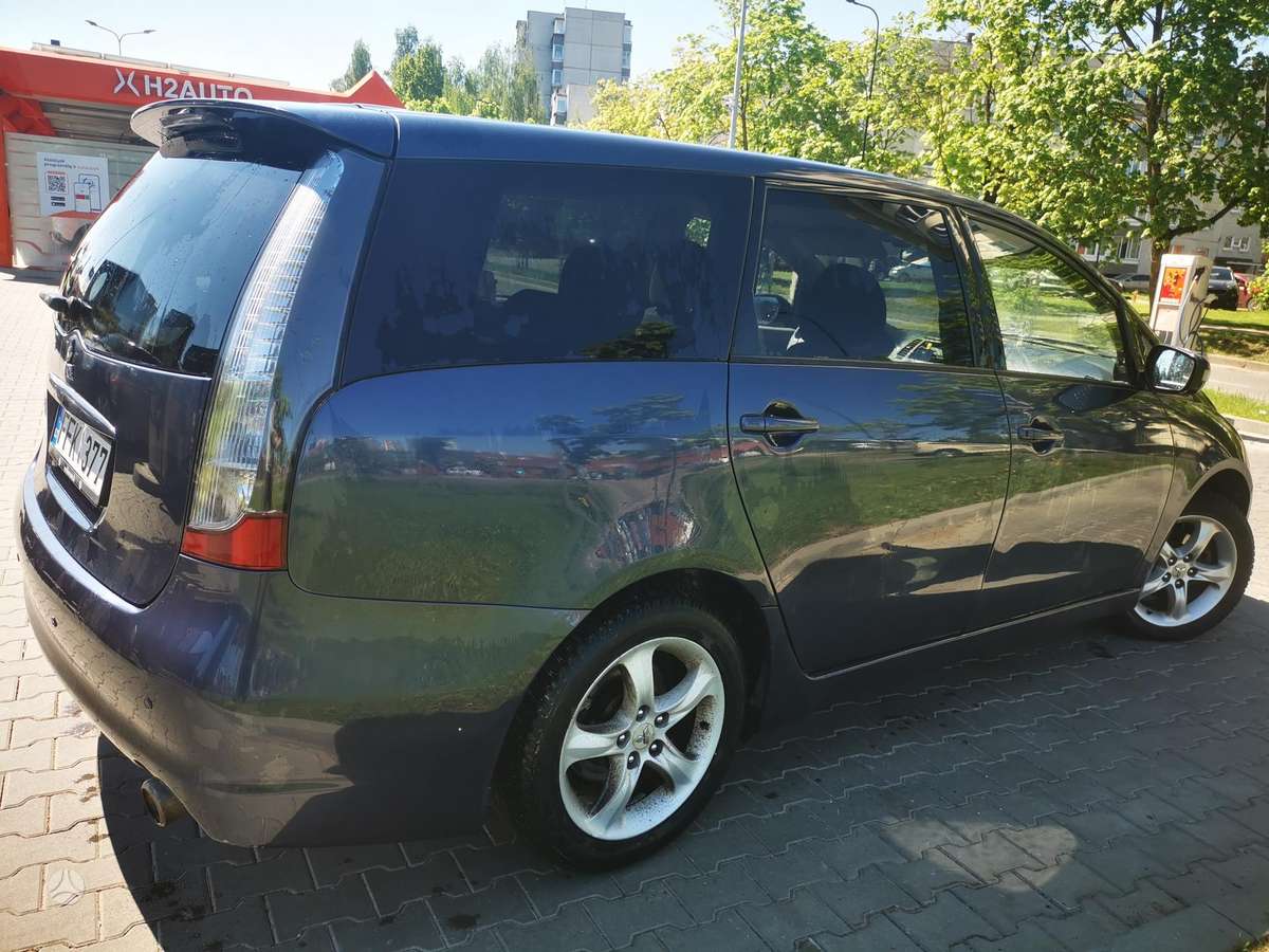 Mitsubishi Grandis, 2.4 l., Минивэн