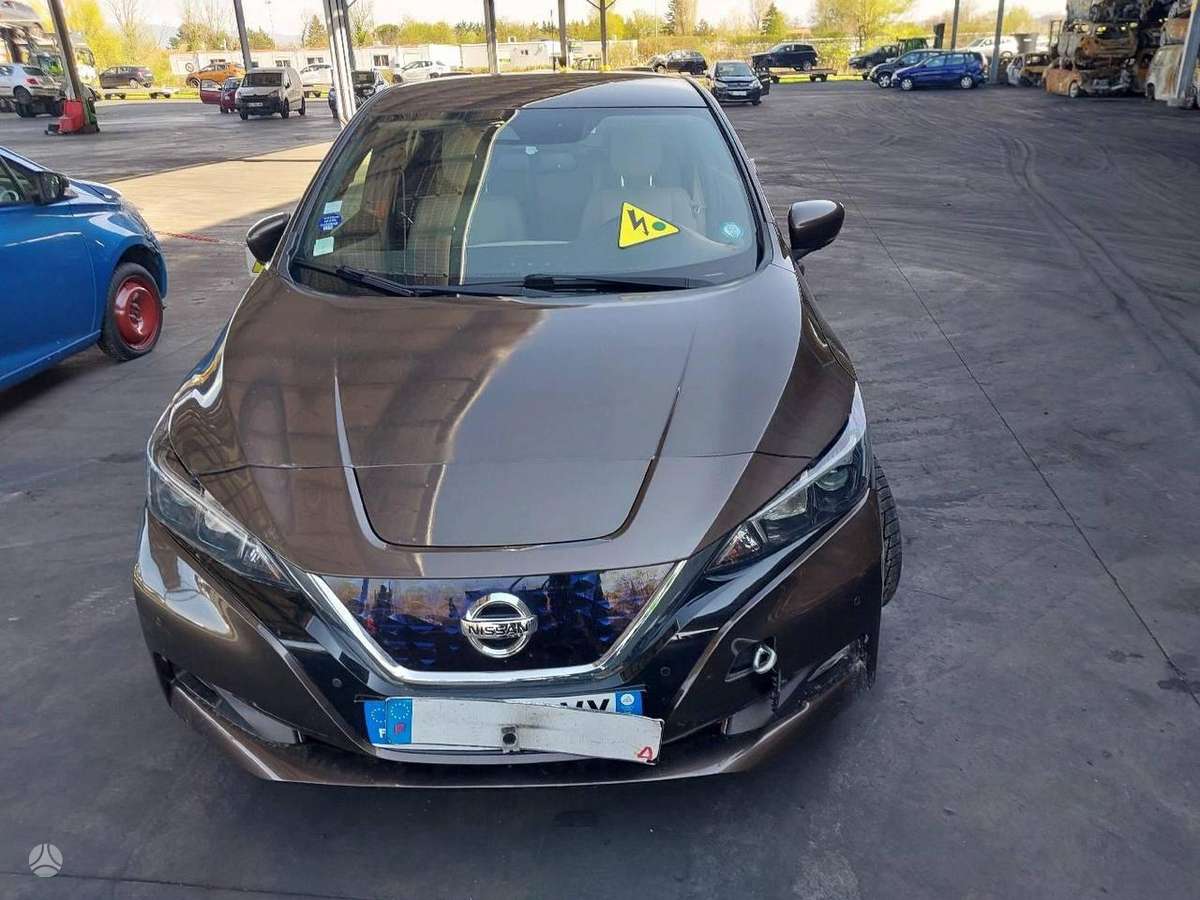 Nissan Leaf for parts