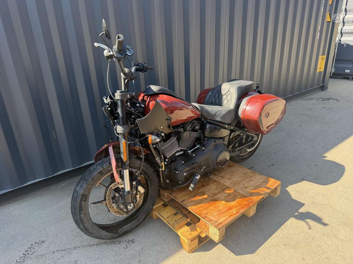 Harley-Davidson FXLRST 1923cc, choppers / cruisers / custom