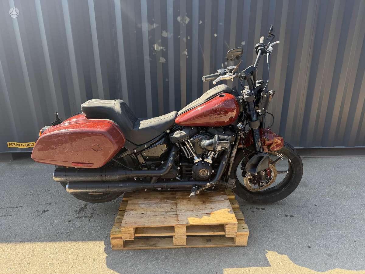 Harley-Davidson FXLRST 1923cc, choppers / cruisers / custom