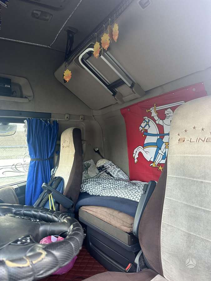 Scania R 440, 2 miegamosios vietos