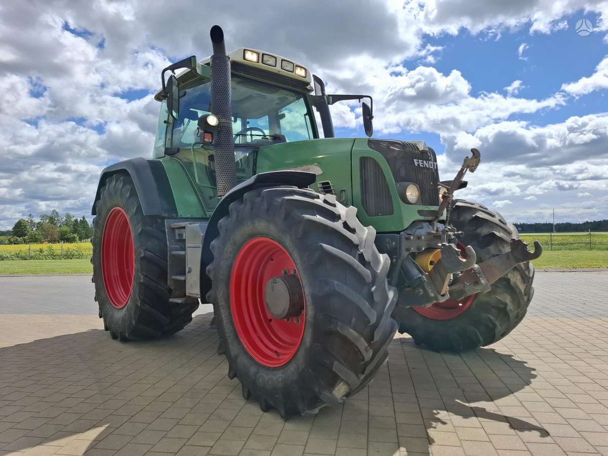 Fendt 820 Vario, traktoriai