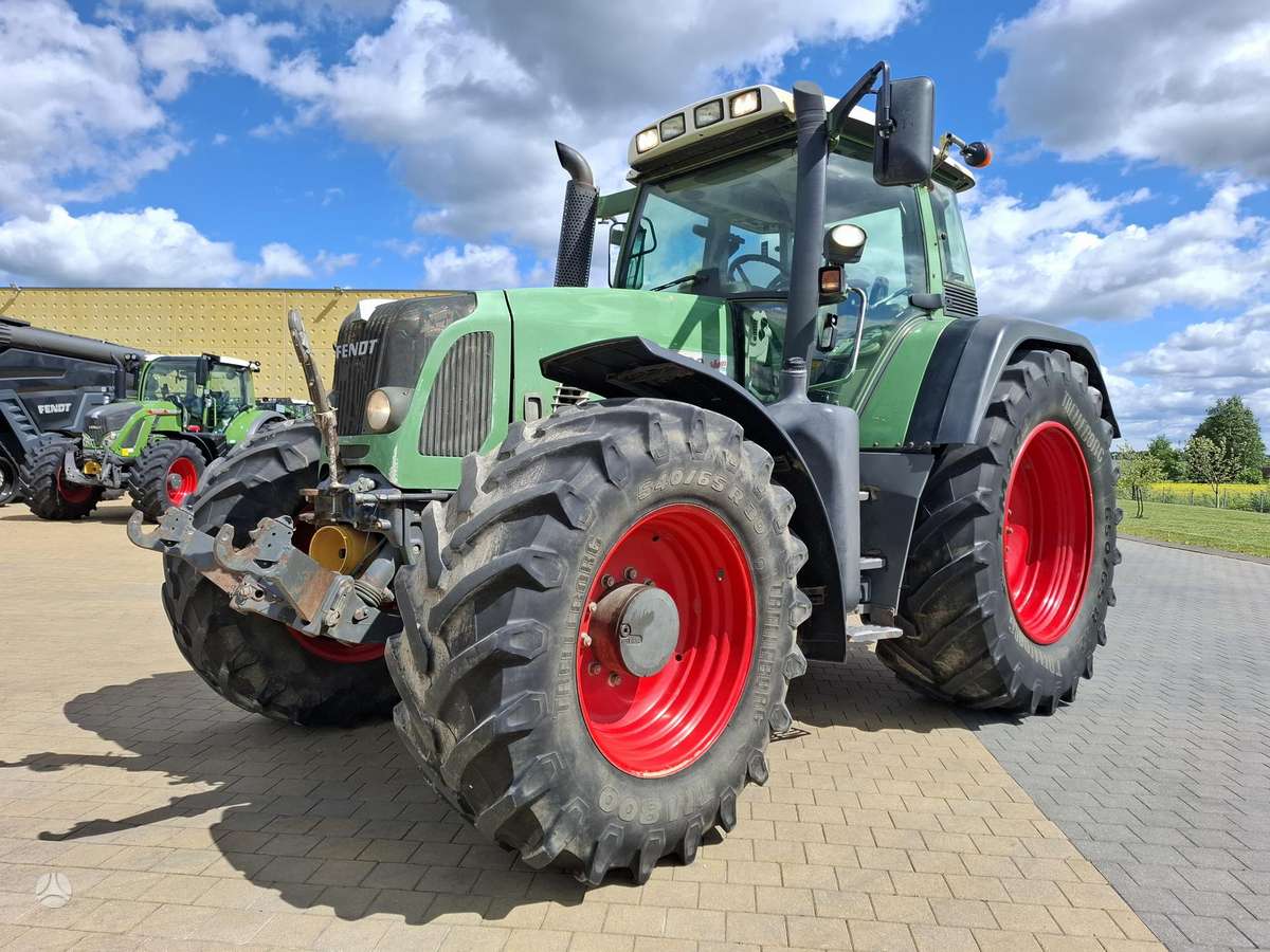 Fendt 820 Vario, tractors