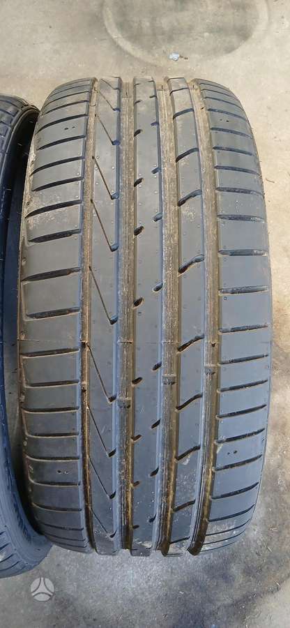 Hankook, летние 225/35 R19