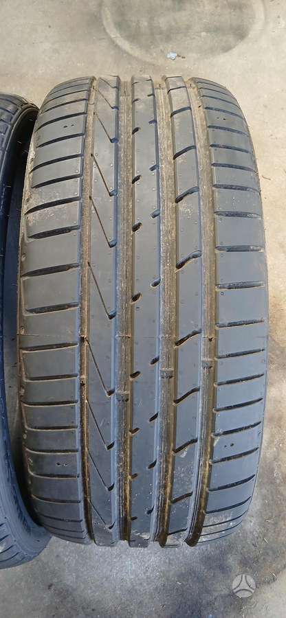 Hankook, summer 225/35 R19