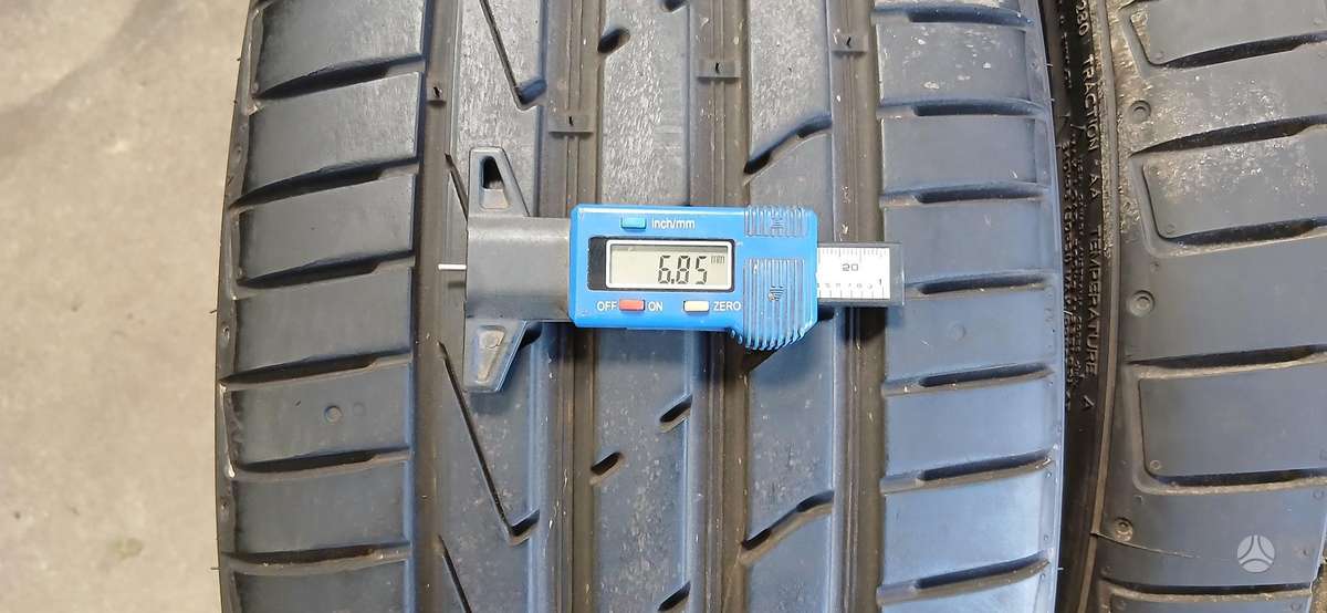 Hankook, летние 225/35 R19