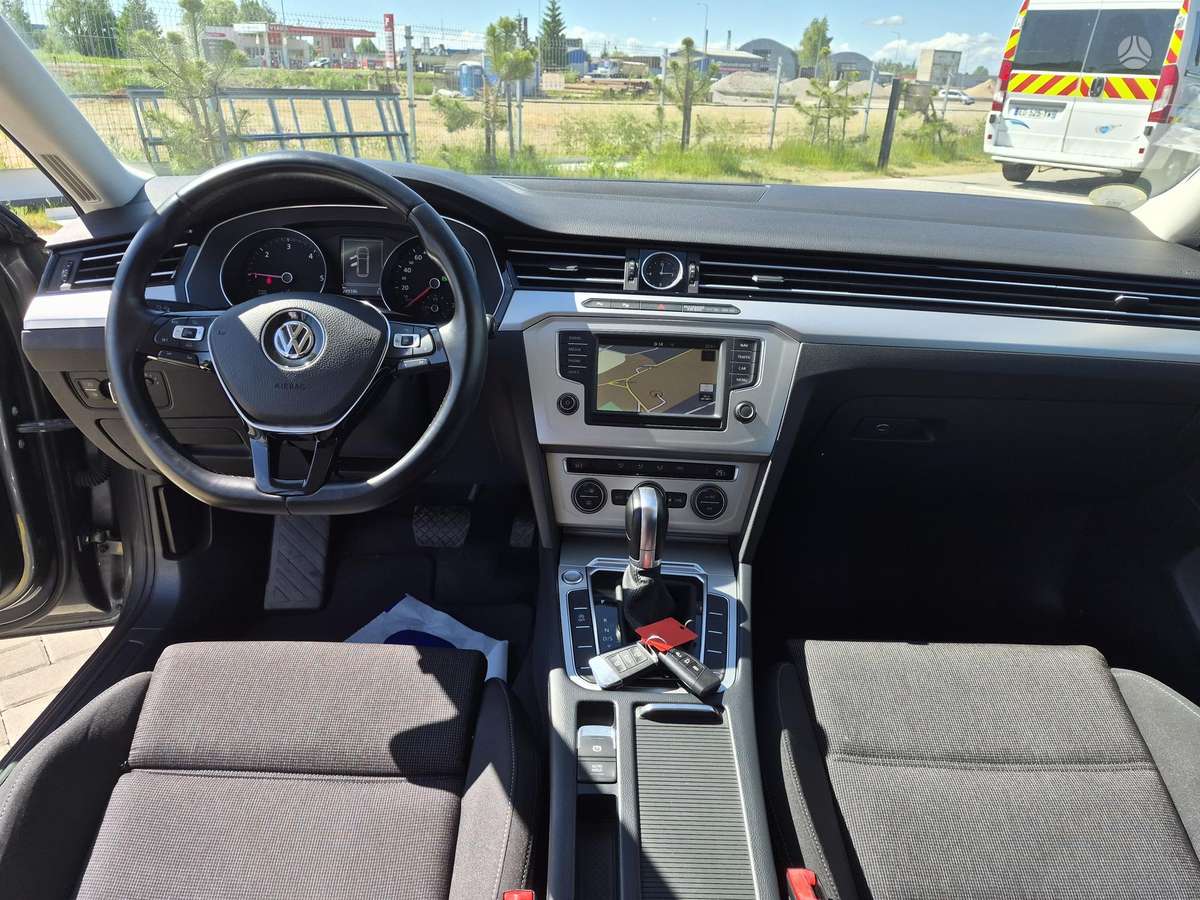 Volkswagen Passat, 1.6 l., Универсал