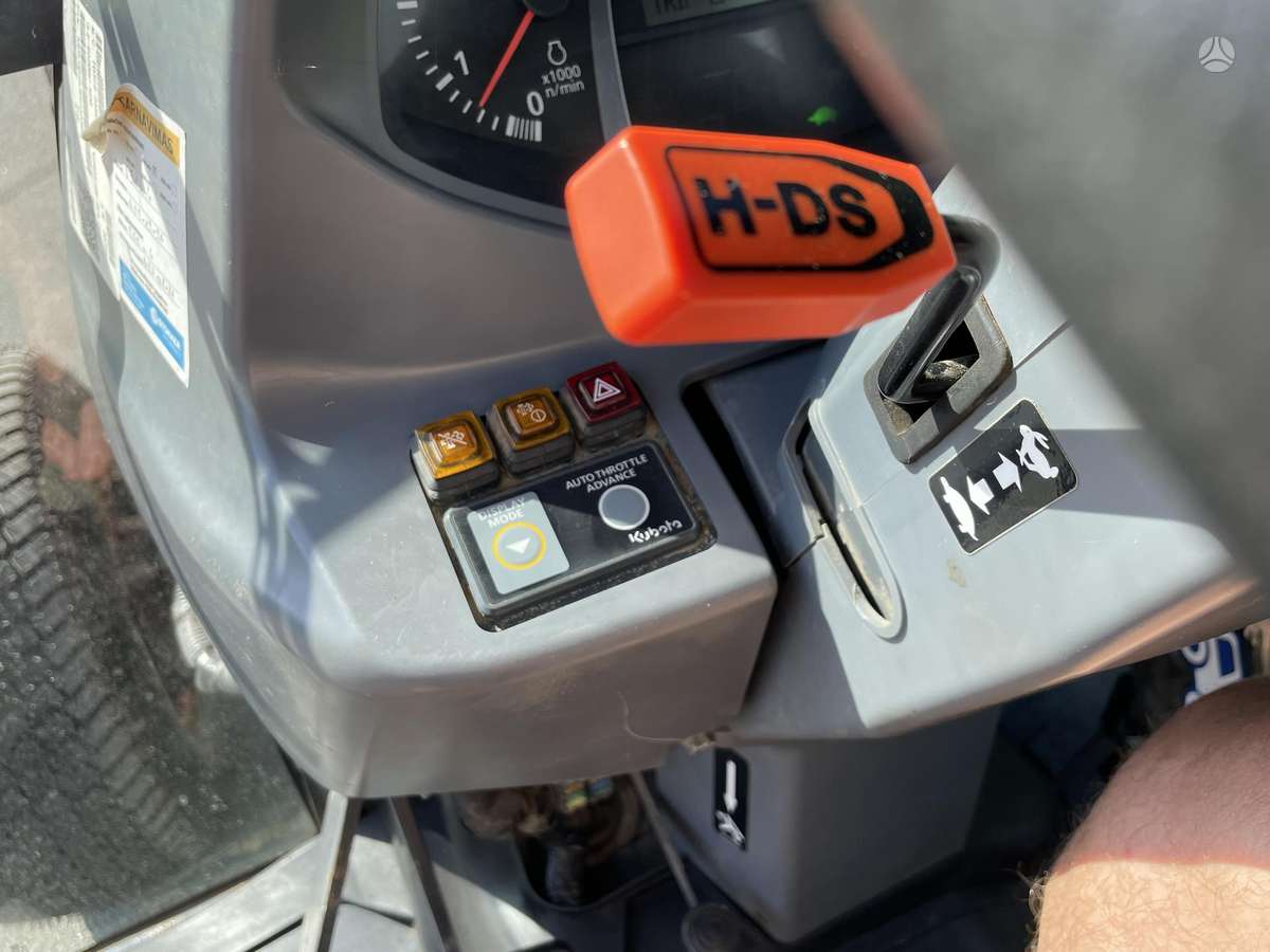 Kubota L2602, тракторы