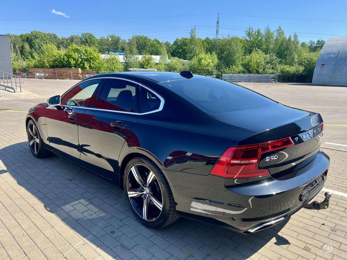 Volvo S90, 2.0 l., Седан
