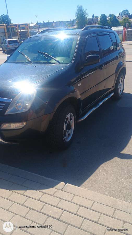 SsangYong Rexton, 2.7 l., off-road / crossover