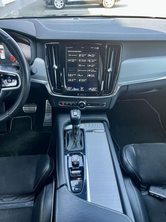 Volvo S90, 2.0 l., Седан