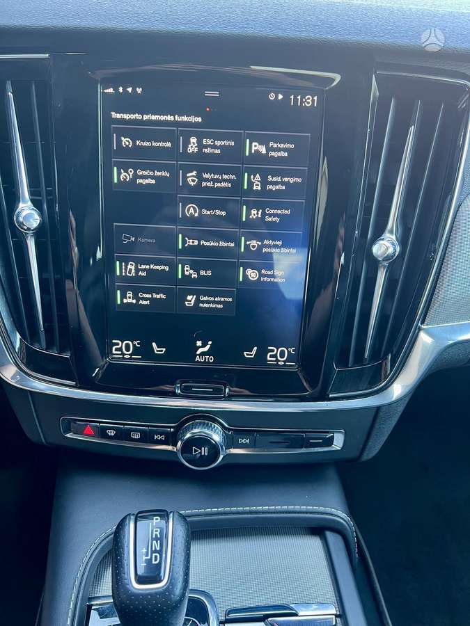Volvo S90, 2.0 l., Седан