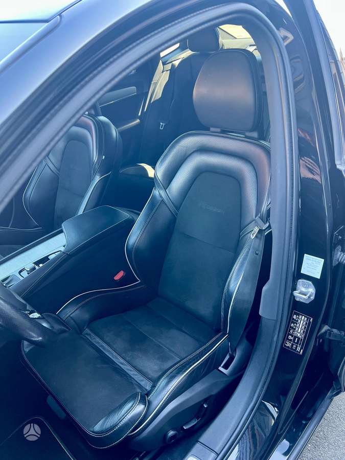Volvo S90, 2.0 l., Седан