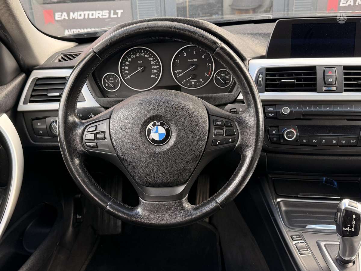 BMW 318, 2.0 l., wagon
