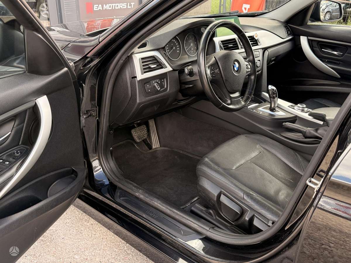 BMW 318, 2.0 l., wagon