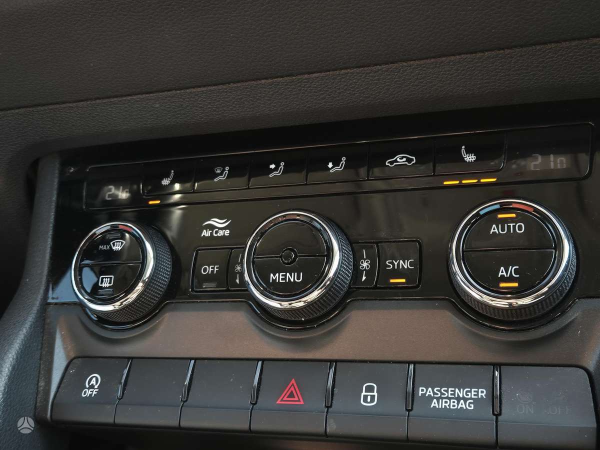 Škoda Karoq - 12