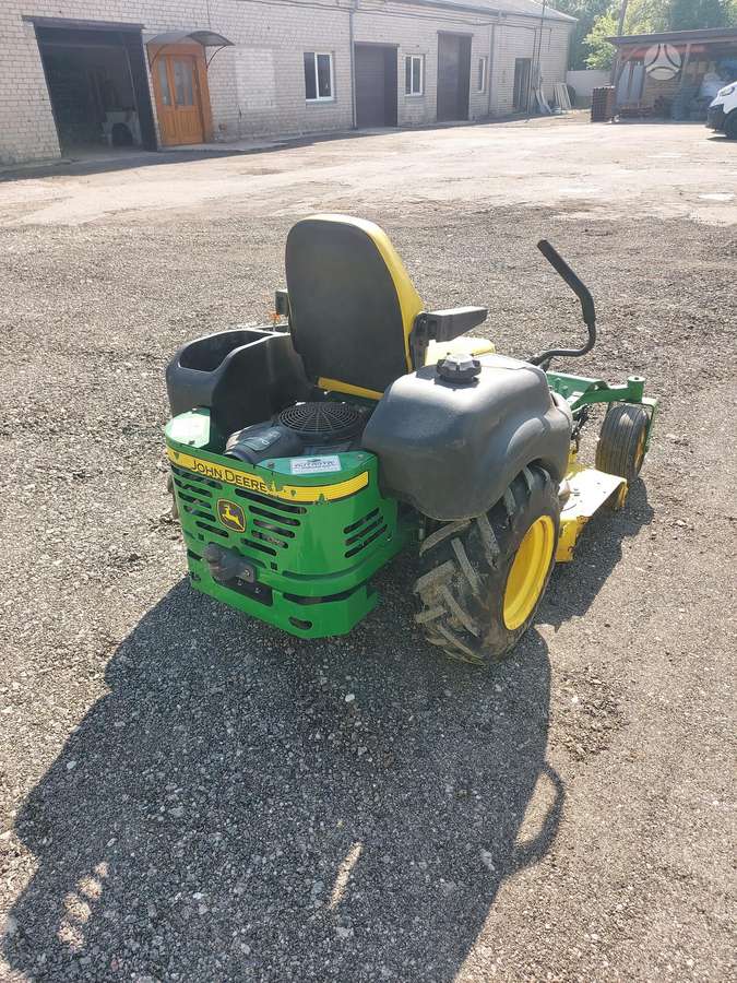 John Deere Z645, garden tractors