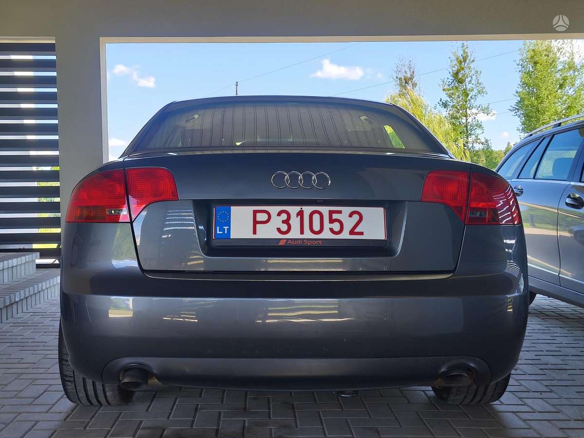 Audi A4, 2.7 l., Седан
