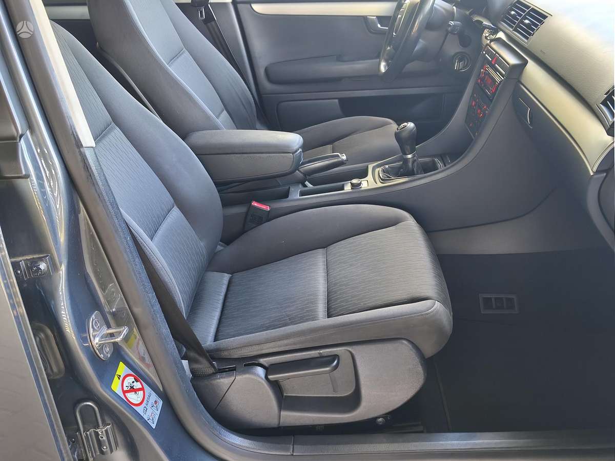 Audi A4, 2.7 l., Седан
