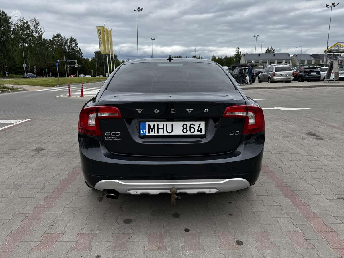 Volvo S60, 2.0 l., Седан