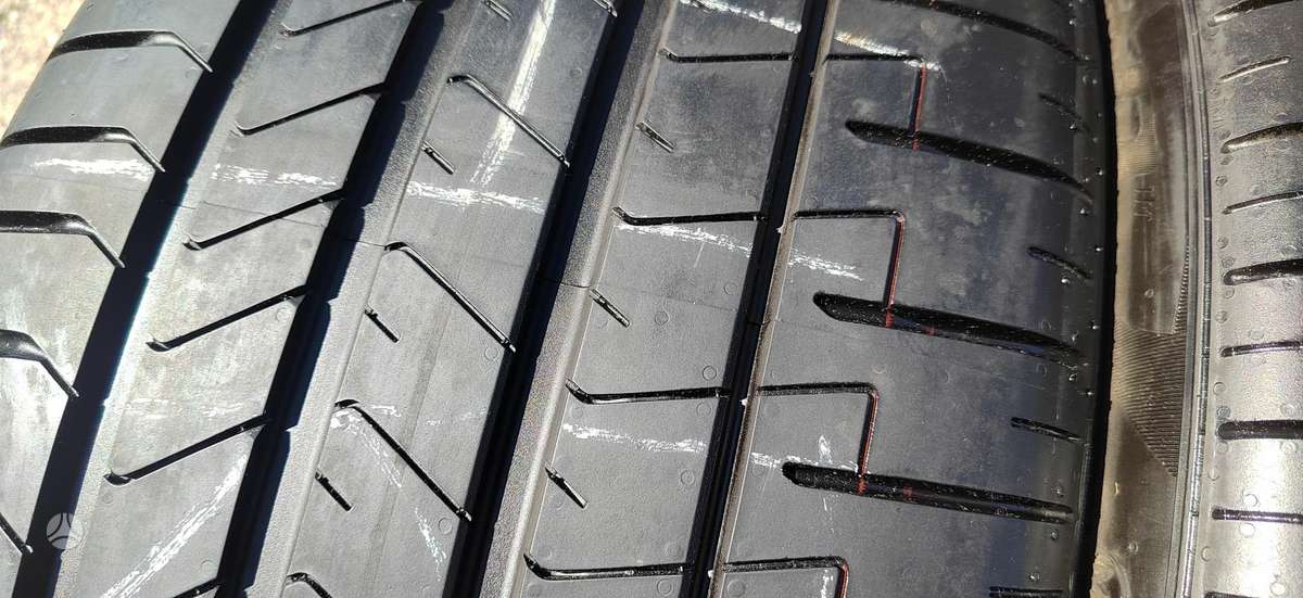 Pirelli P Zero PZ4, vasarinės 245/45 R19