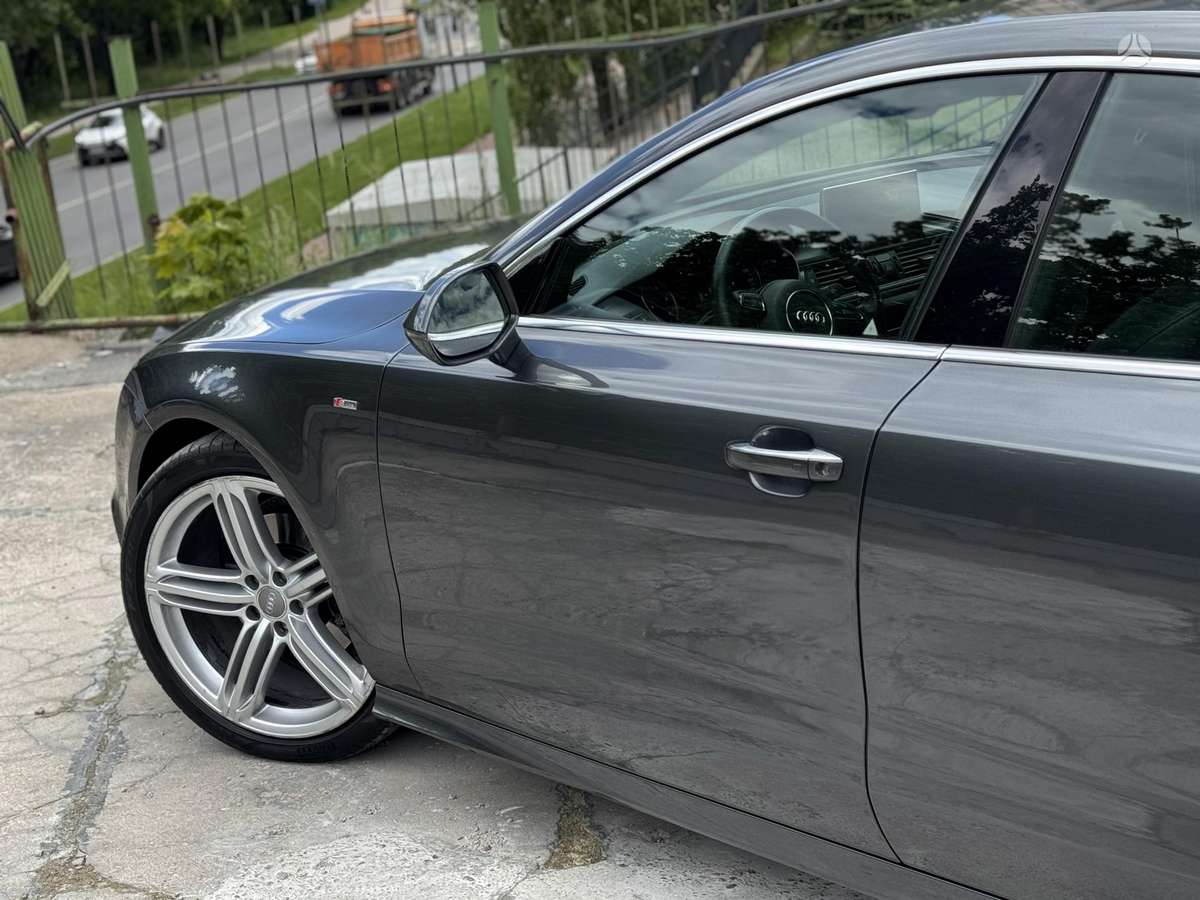 Audi A7, 3.0 l., hatchback