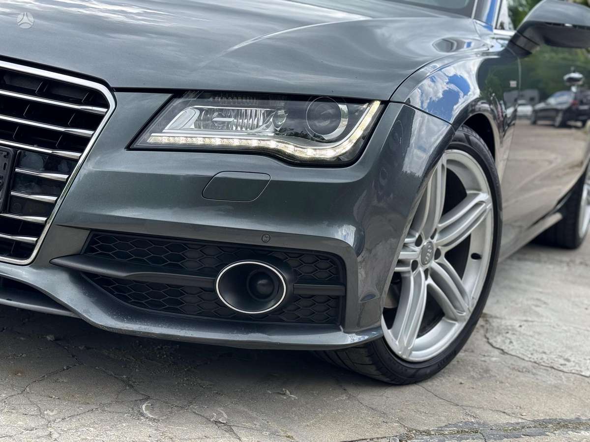 Audi A7, 3.0 l., hatchback