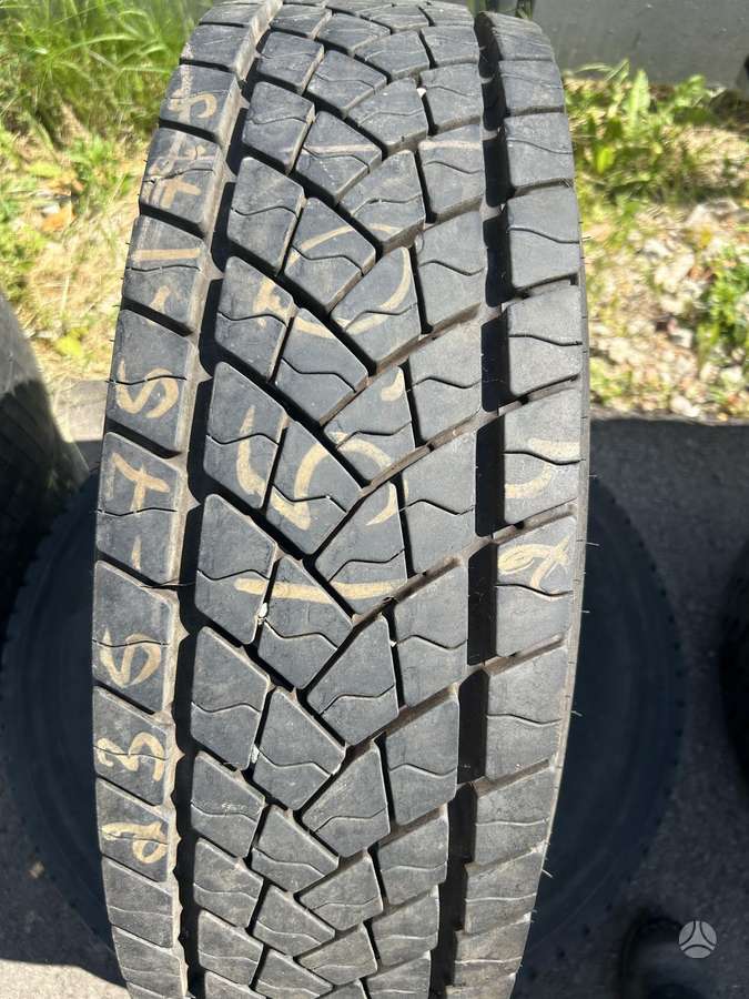 Goodyear K Max D, universalios 235/75 R17,5