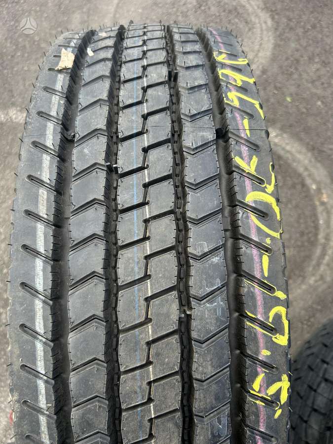 Bridgestone M788, universalios 265/70 R19,5