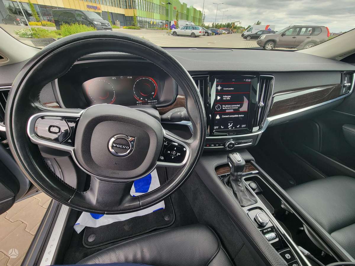Volvo S90, 2.0 l., Седан