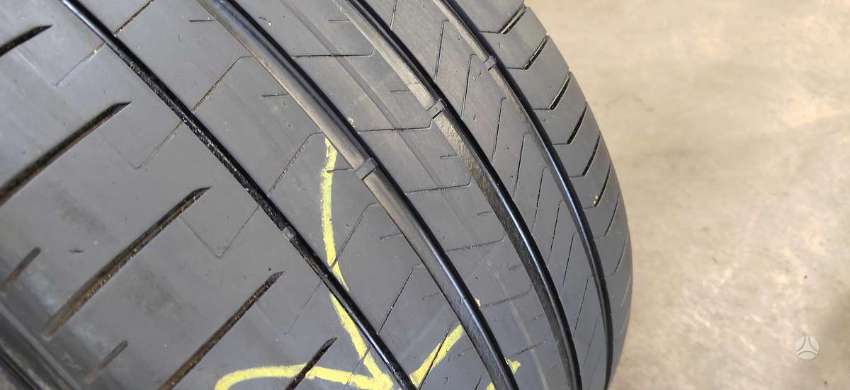 Pirelli P Zero PZ4, летние 315/30 R21