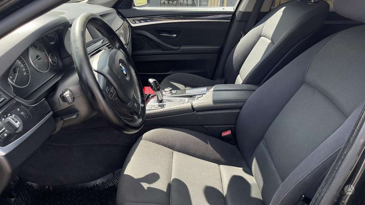 BMW 520, 2.0 l., universalas