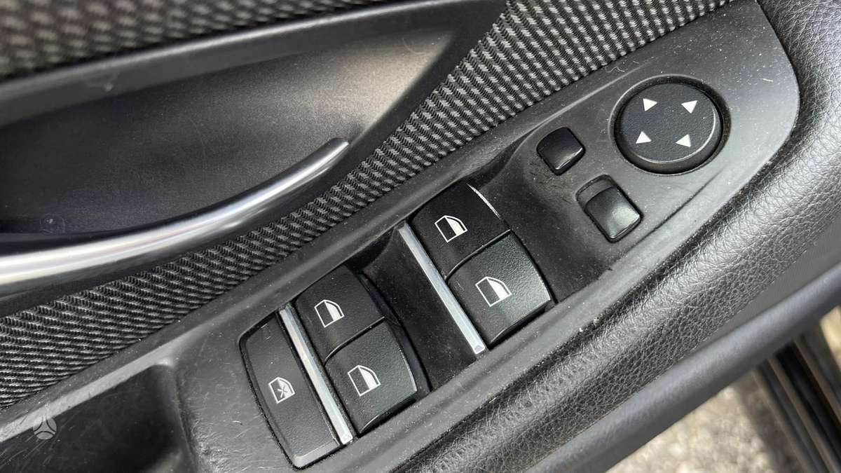 BMW 520, 2.0 l., universalas