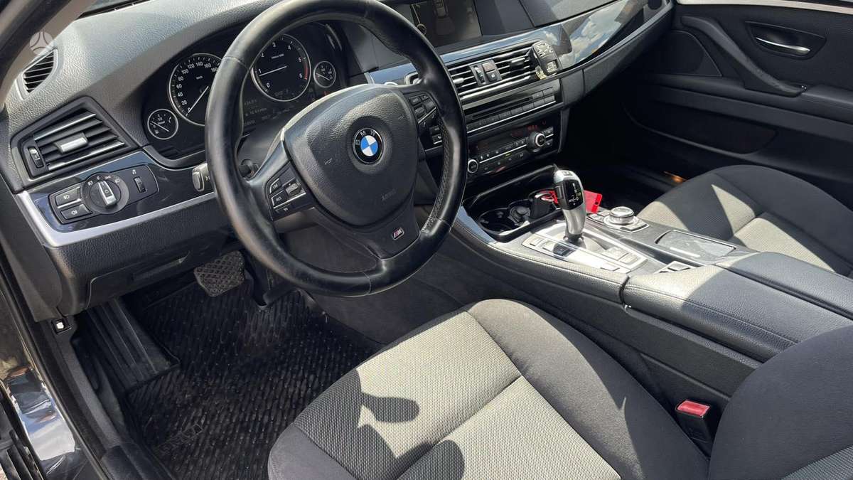 BMW 520, 2.0 l., universalas
