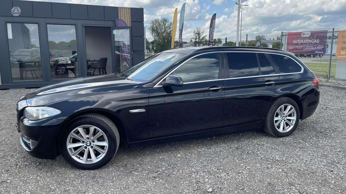 BMW 520, 2.0 l., universalas