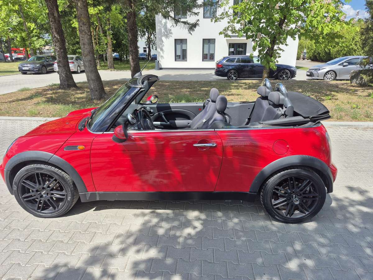 Mini Cooper, 1.6 l., convertible