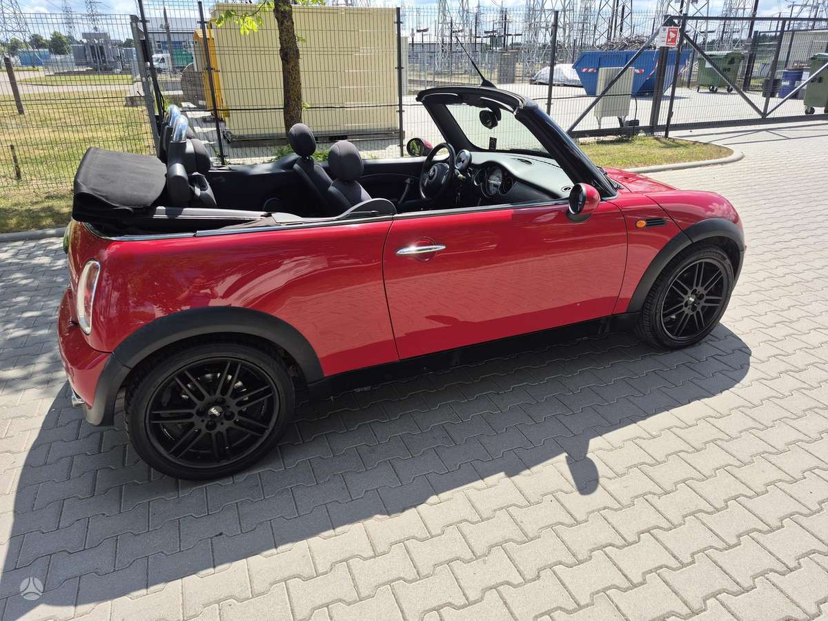 Mini Cooper, 1.6 l., convertible
