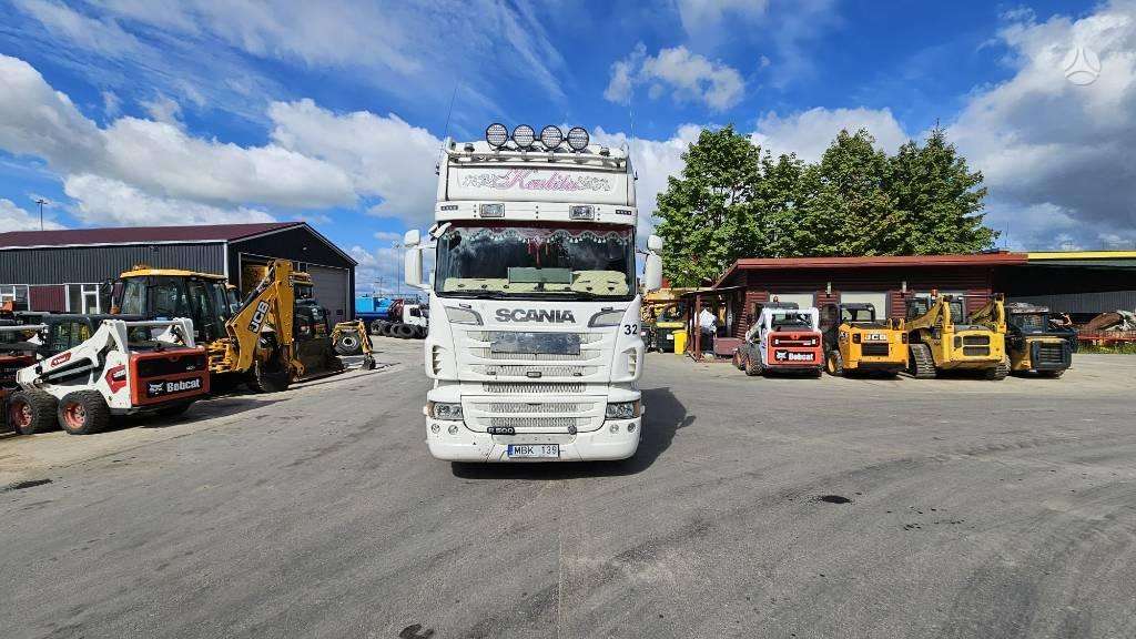Scania R500 V8, single sleeper