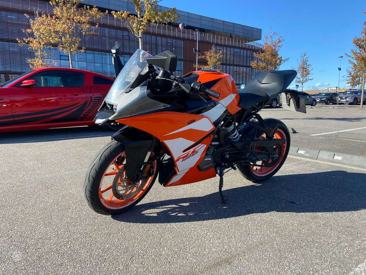 KTM RC 125cc, superbikes