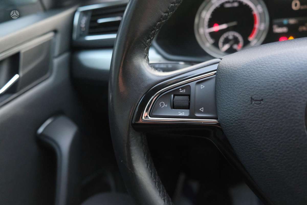 Skoda Superb, 1.5 l., universalas